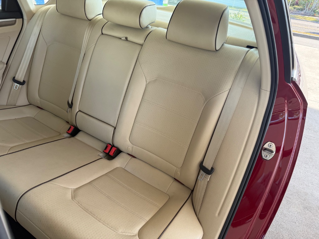 2016 Volkswagen Passat SE - Photo 28