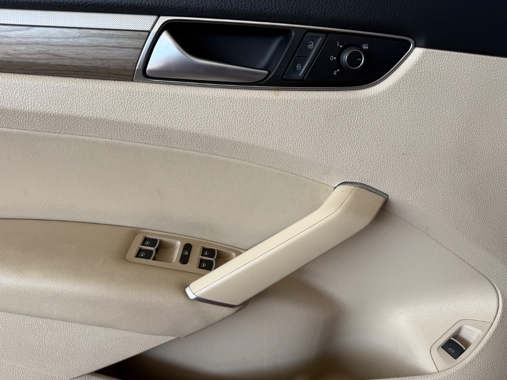 2016 Volkswagen Passat SE - Photo 17