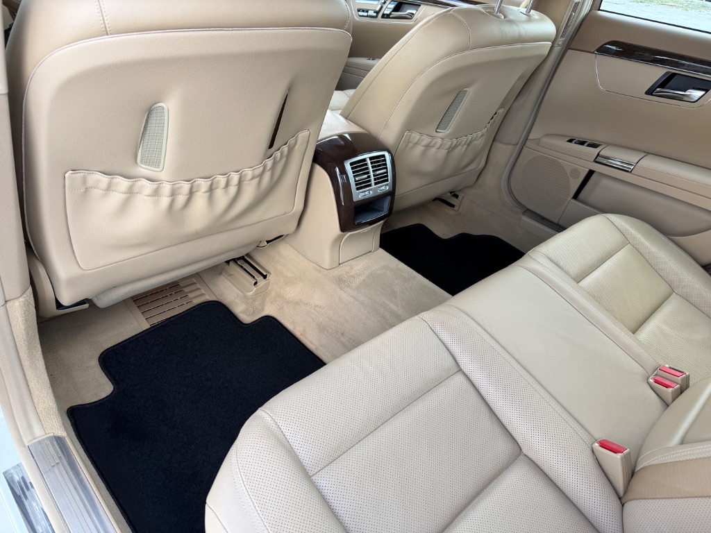 2011 Mercedes-Benz S-Class S400 - Photo 44