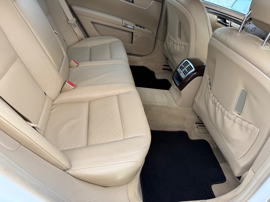 2011 Mercedes-Benz S-Class S400 - Photo 40