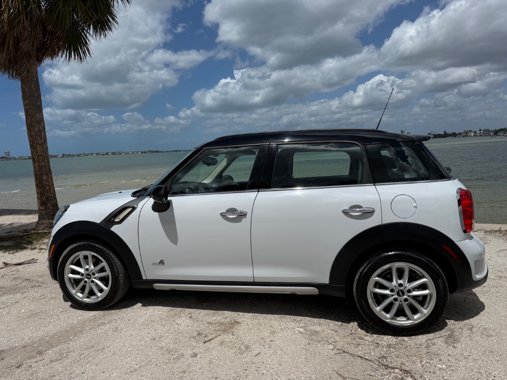 2015 MINI Countryman Countryman S
